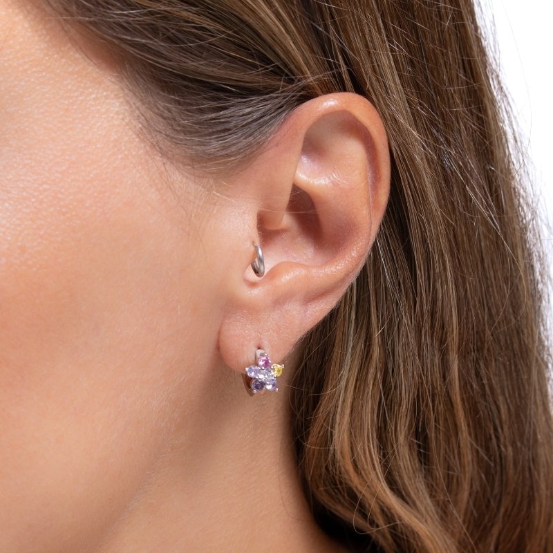 Brinco De Flor Articulado Em Zircônia