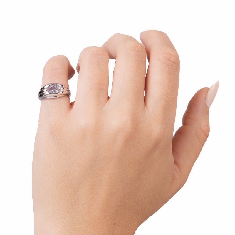 Anel Dedinho Com Zircônia Oval